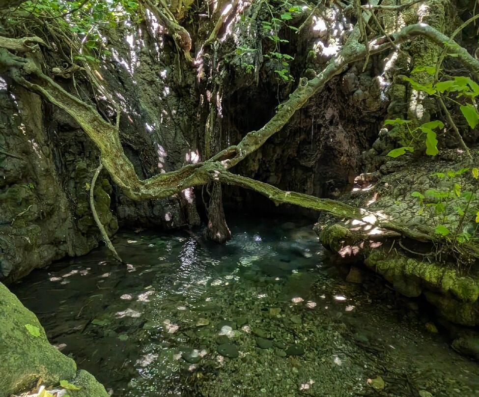 Baths of Aphrodite-Neo Chorion必去景点