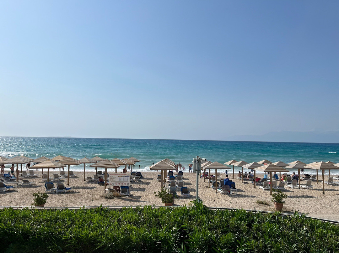 Almyros Beach-Acharavi必去景点