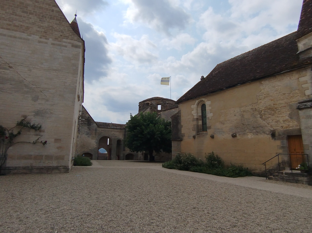 Chateau de Châteauneuf-en-Auxois-Chateauneuf必去景点