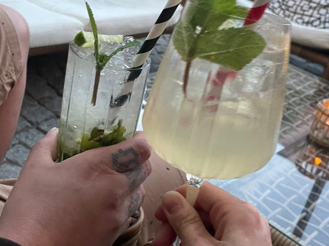阳光会议水疗酒店主图