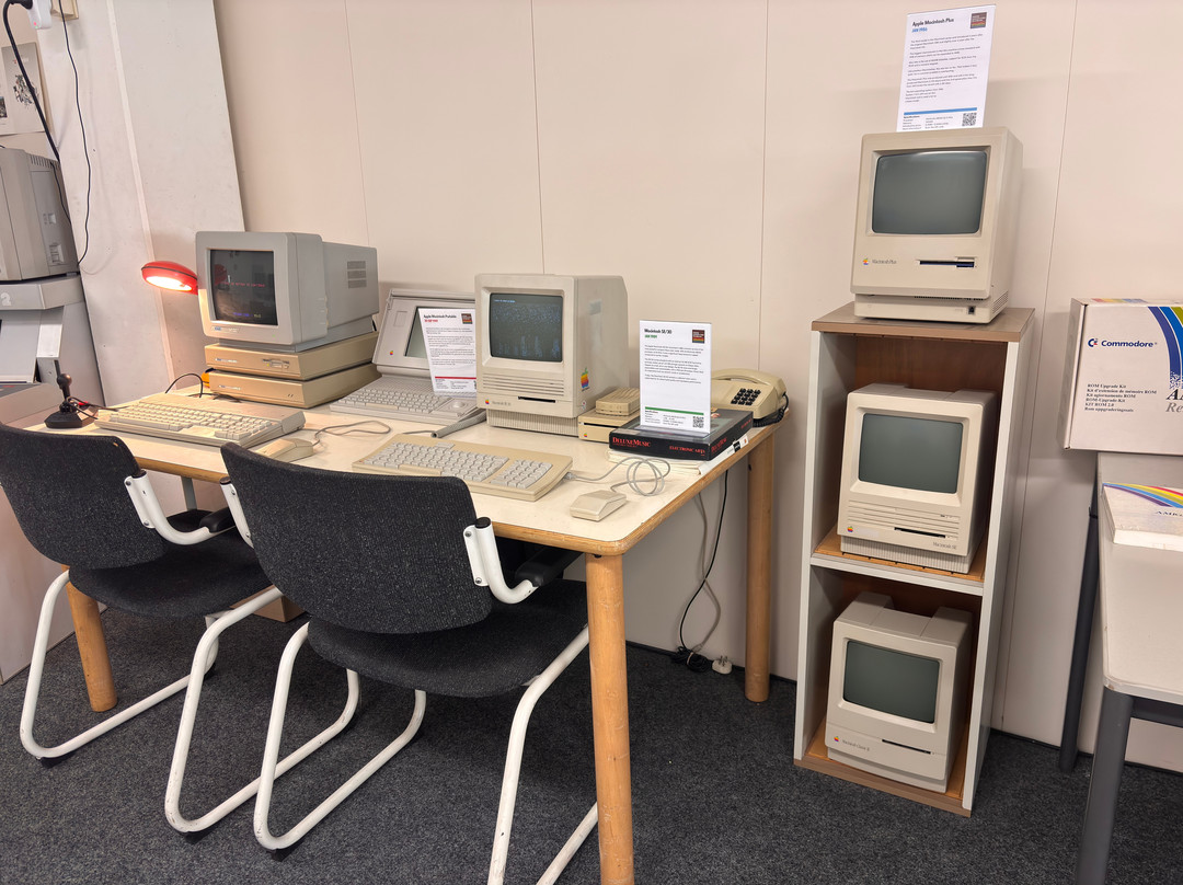 HomeComputerMuseum-Helmond必去景点