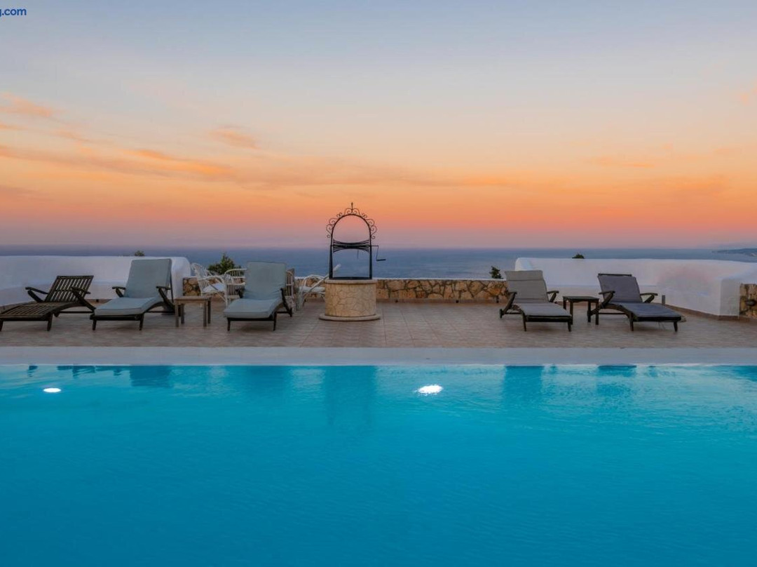 Armyra Villas
