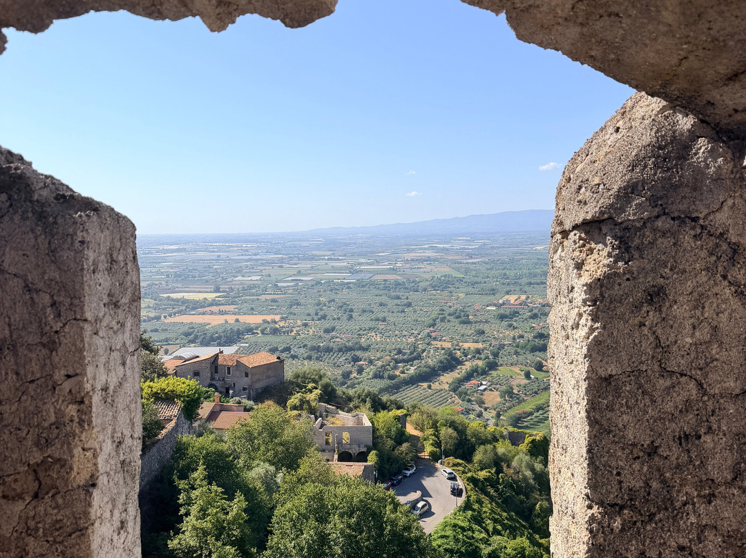 Castello Caetani-Sermoneta必去景点