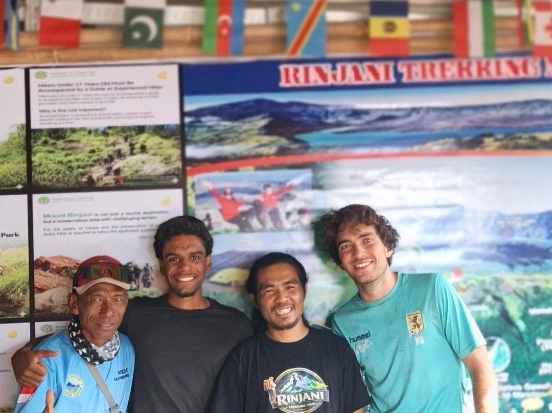 Rinjani Trekking Trip-Senaru必去景点