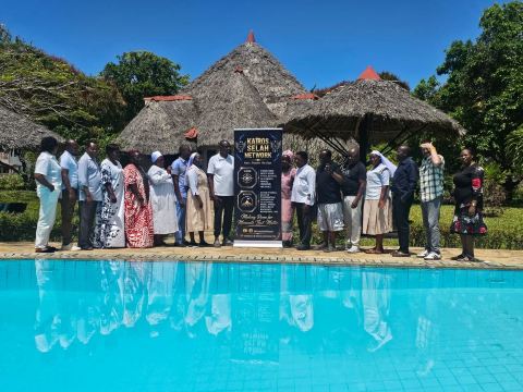 Kinondo Poa Resort-旅行者