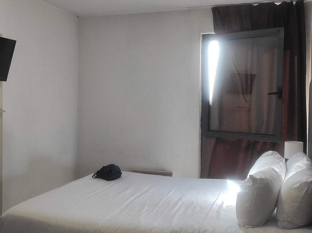 奥尔良贞德公园&套房酒店主图