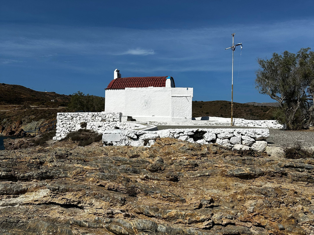 Church of Agios Isidoros-Kokkali必去景点