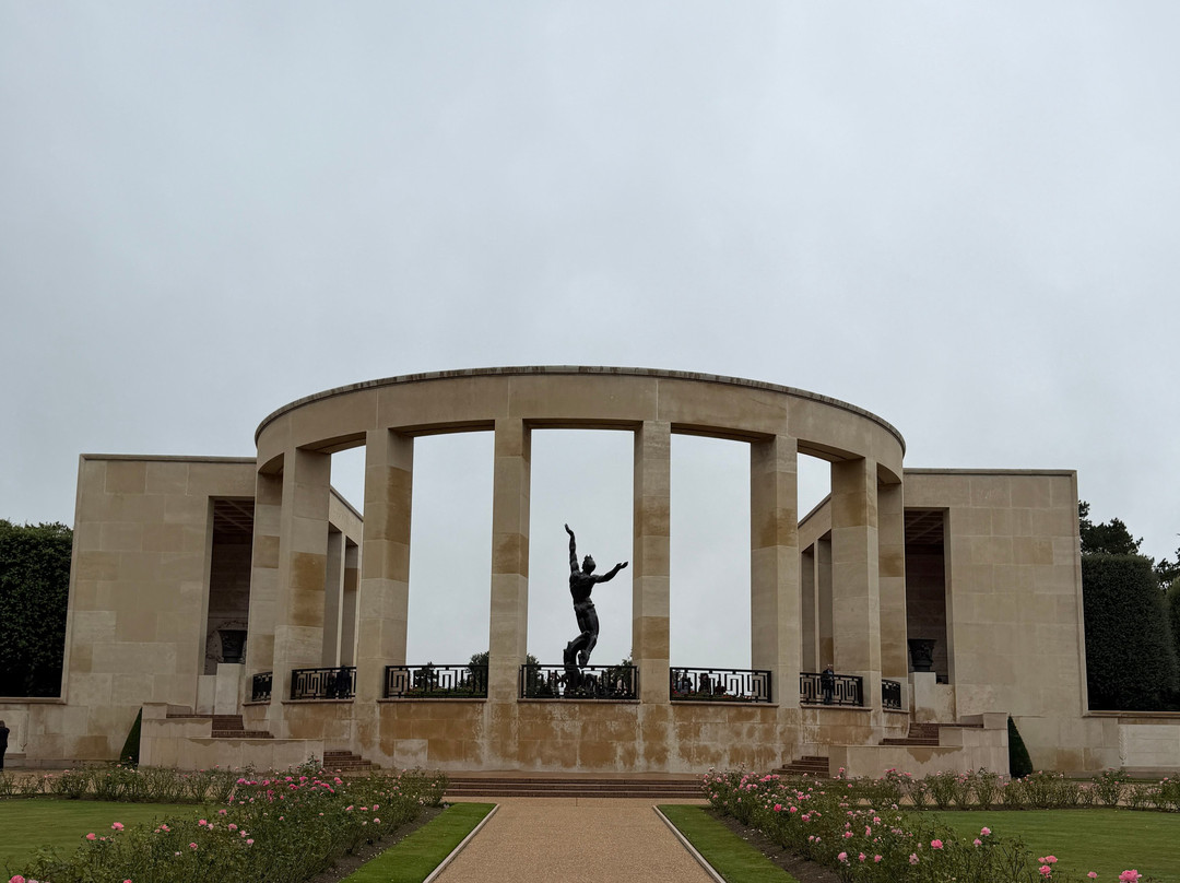 Normandy Visitors Center-滨海科勒维尔必去景点