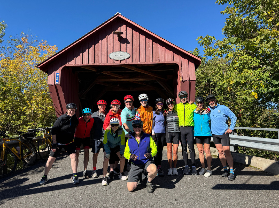 Discovery Bicycle Tours-伍德斯托克必去景点