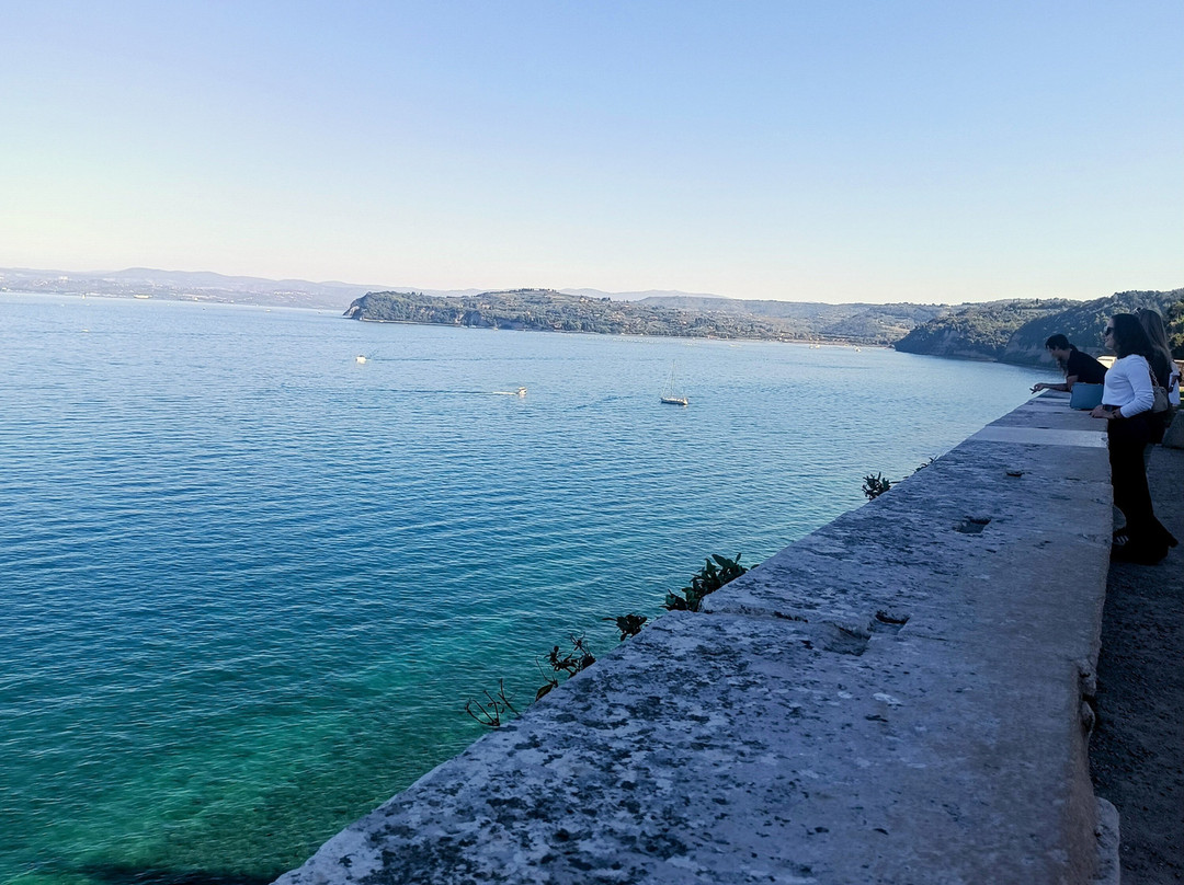 Piran Town Walls-皮兰必去景点