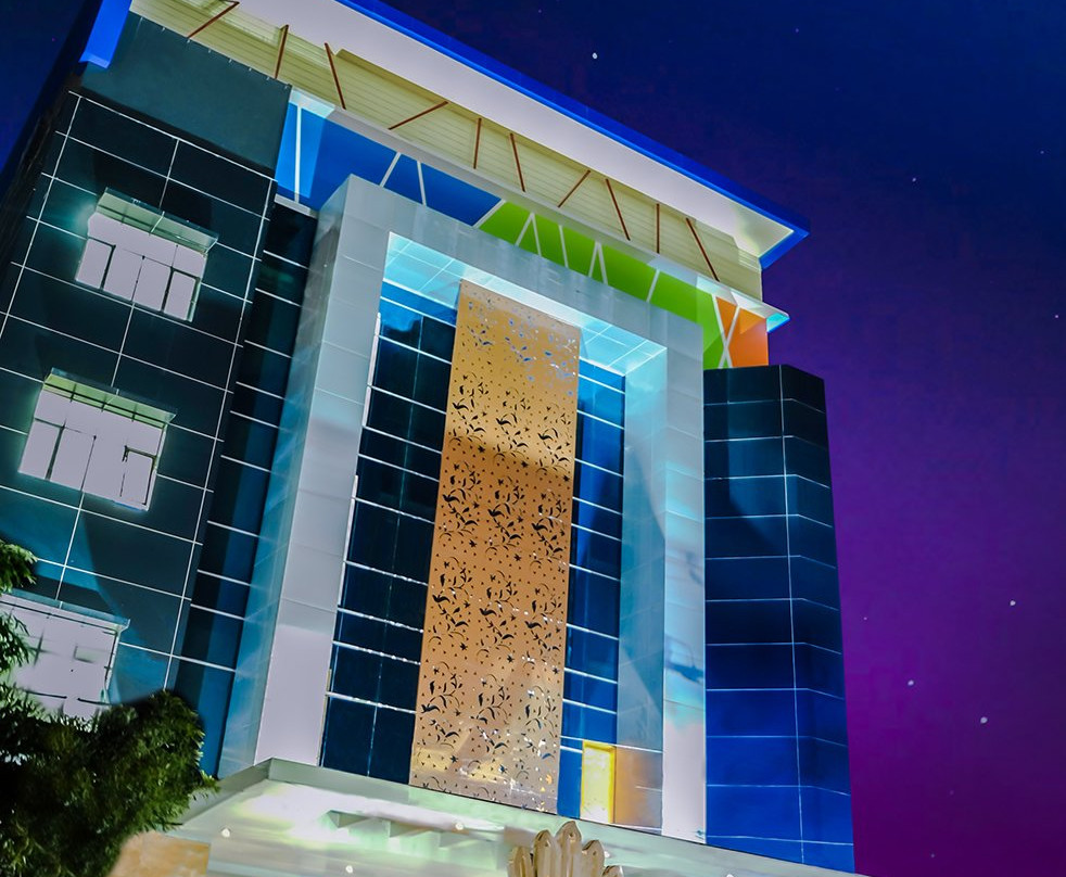 Sumenep酒店住宿-De Baghraf Hotel by Amithya