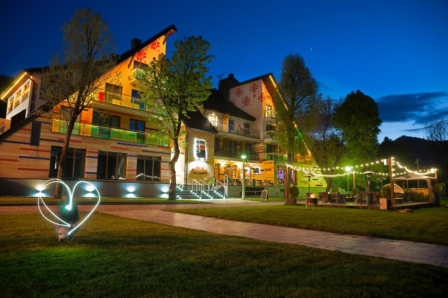 Piwniczna酒店住宿-Hotel Piwniczna SPA & Conference