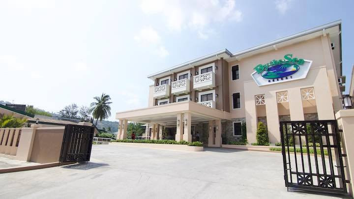 奥隆阿波酒店住宿-By the Sea Resort Hotel