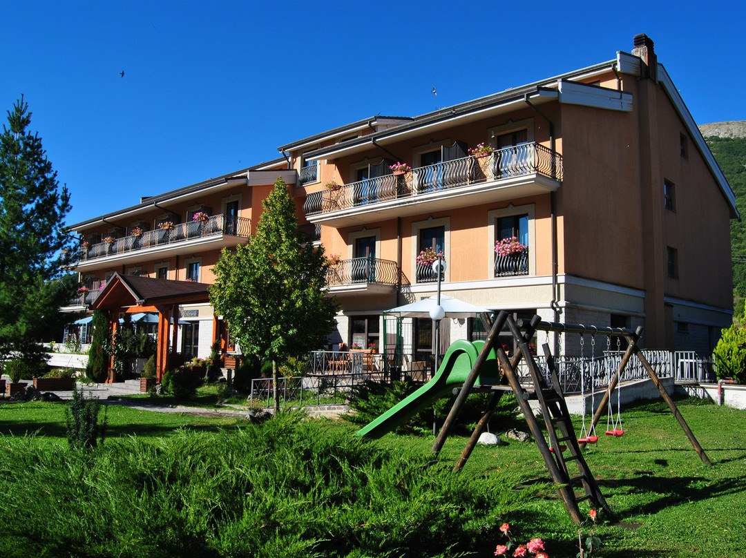 Rocca di Mezzo酒店住宿-Alba Sporting Hotel