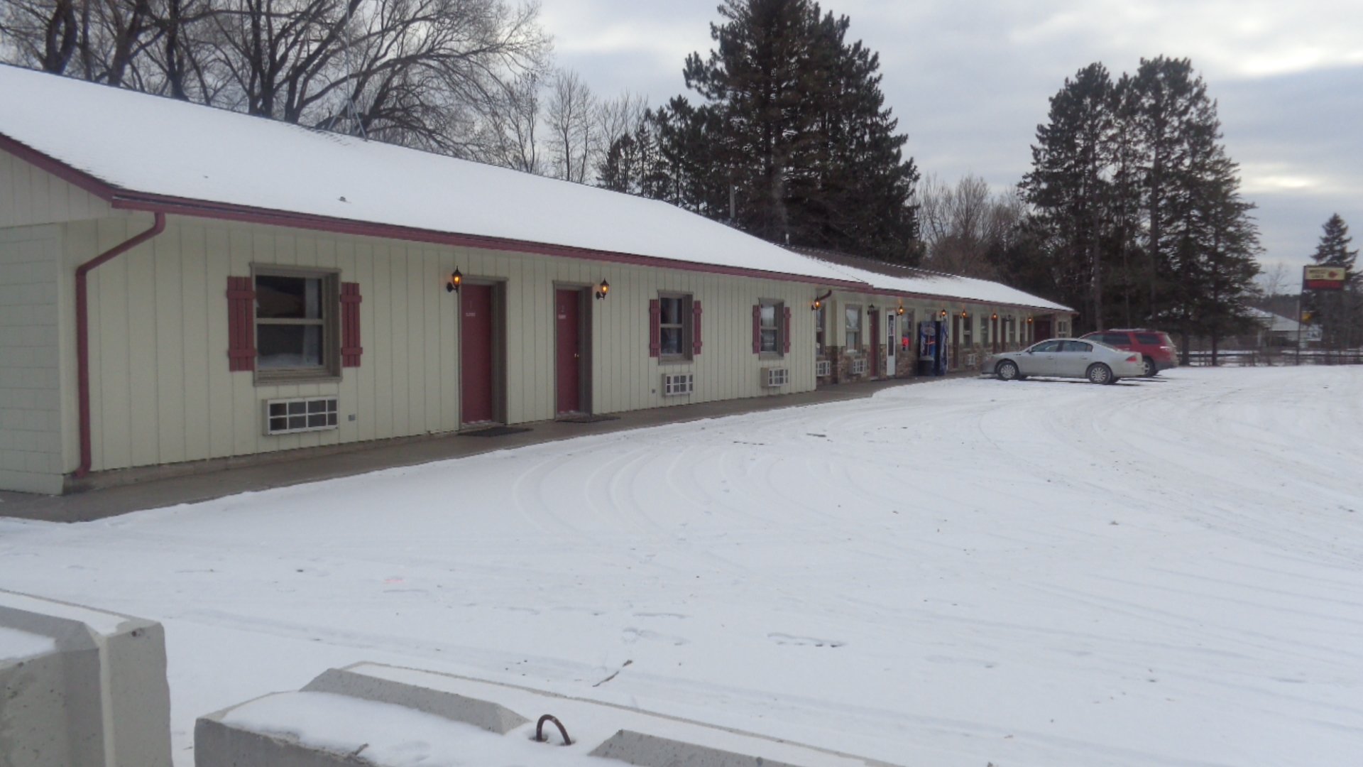 Moose Lake Motel-官方