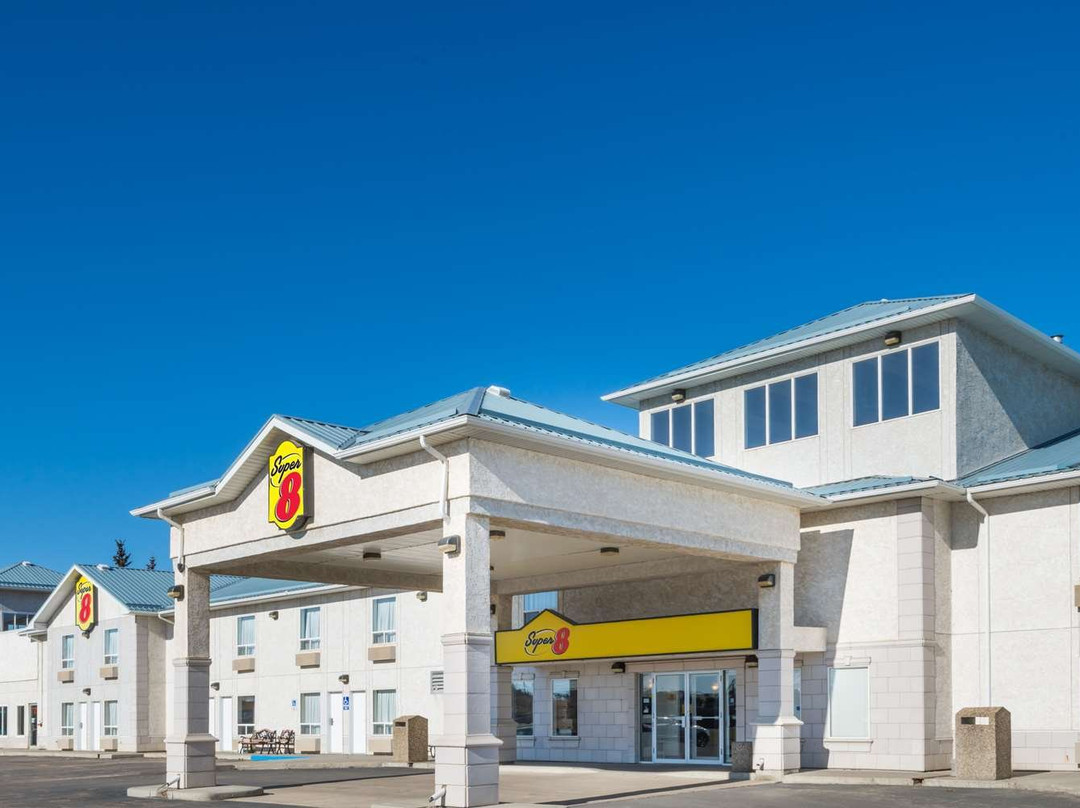 Super 8 by Wyndham Vermilion AB主图