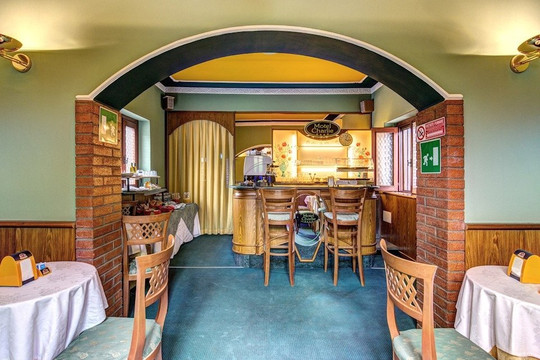 查理汽车旅店酒店