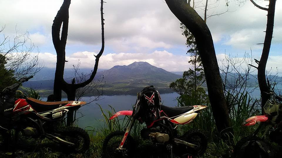 Bali Cross-卡朗阿森必去景点