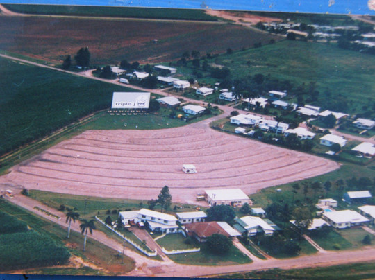 Clare旅游景点-Stardust Drive In Movie Theatre
