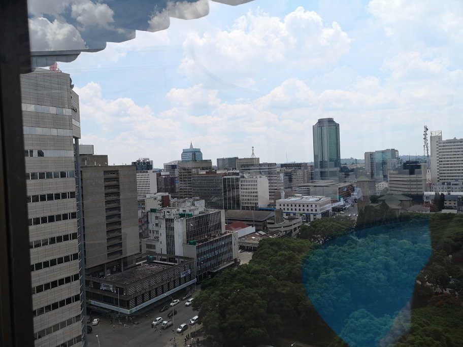 Nyuchi Safaris-哈拉雷必去景点