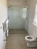 Willow Tree Inn主图