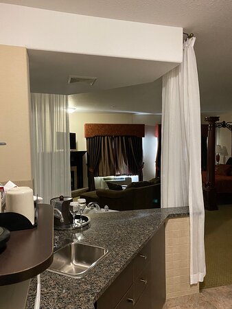 Ramada by Wyndham Pincher Creek-客卧