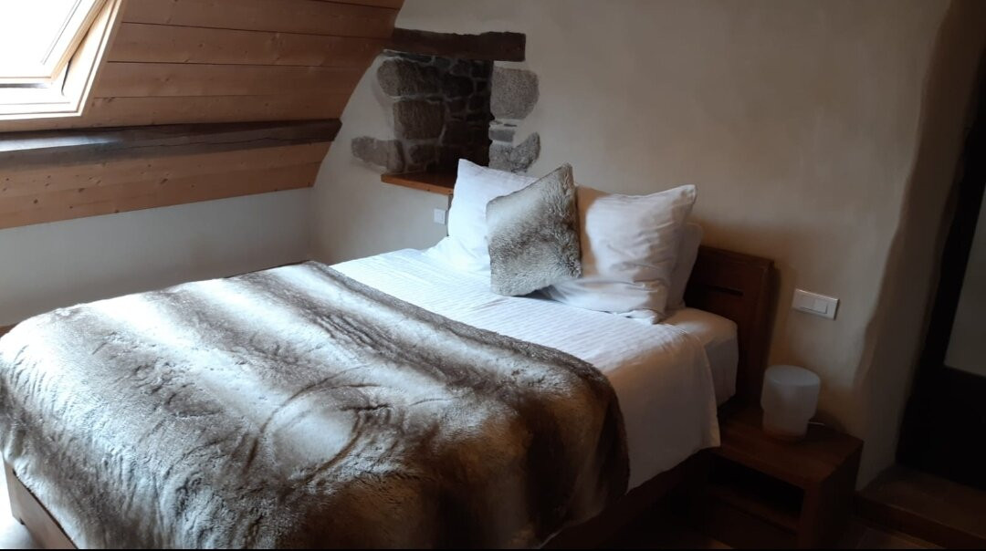 Le Clos St Yves主图