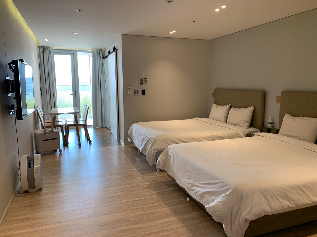 Dearc Resort