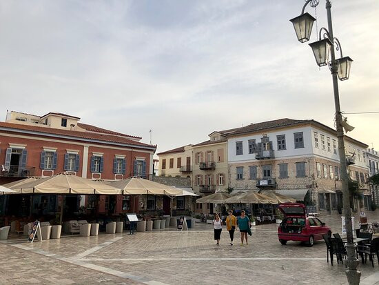 Syntagma Square-纳夫普利翁必去景点