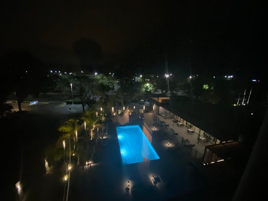 普莱森喜来登酒店主图