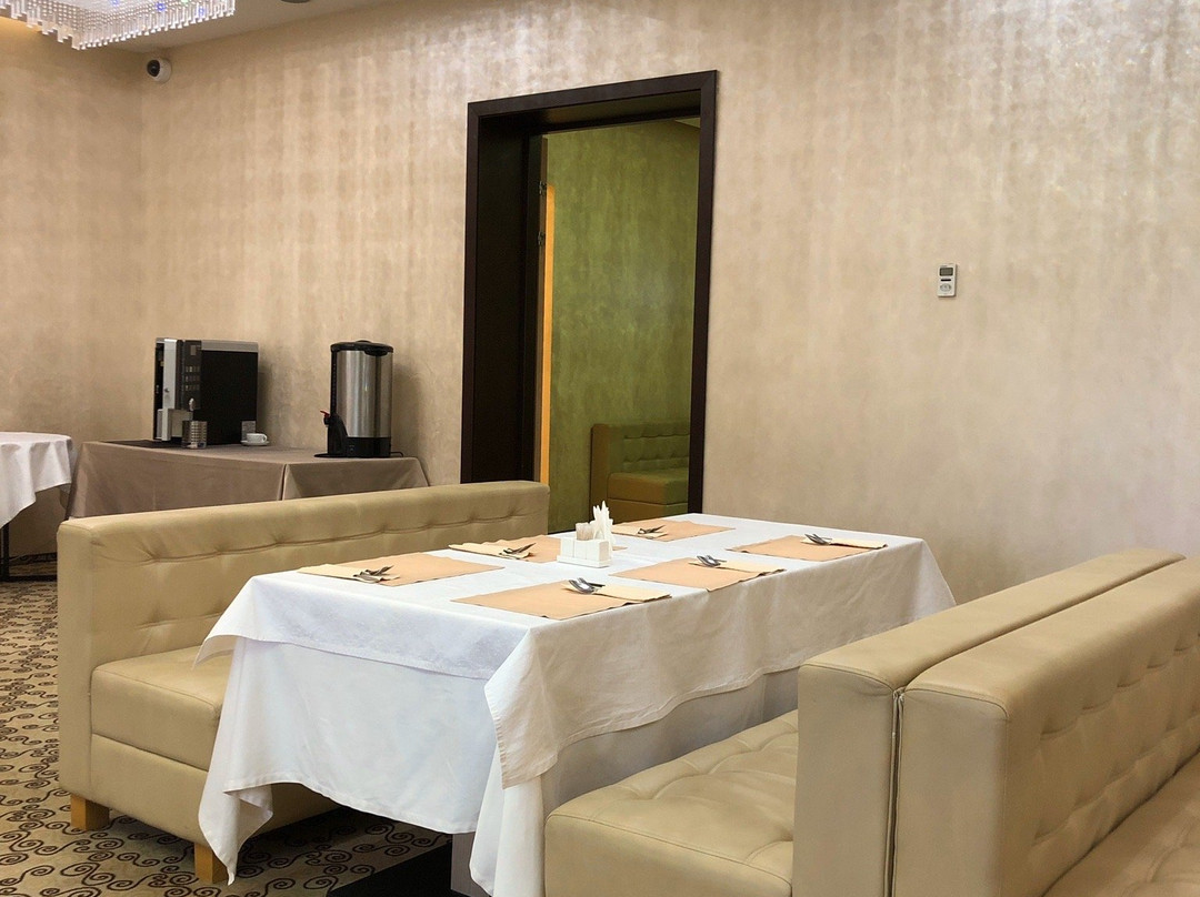 Bolshoy Vyas餐馆和美食-Admiral