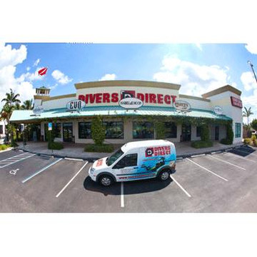 Divers Direct-达尼亚滩必去景点