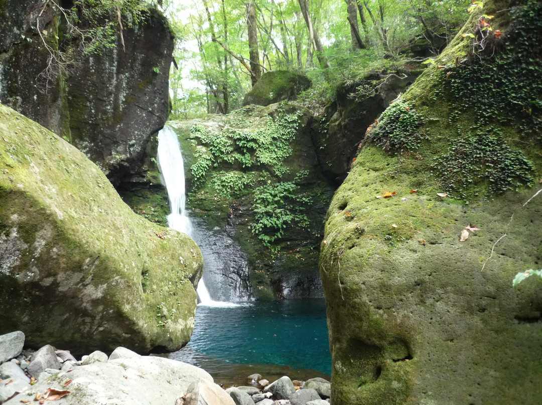 矢板市旅游景点-Oshiraji Falls