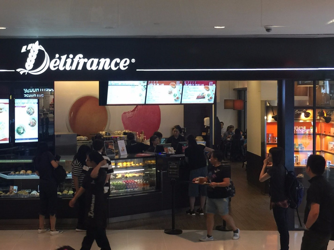 Delifrance(青山公路店)