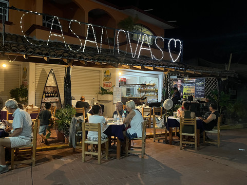 Casanova's Restaurant Bar