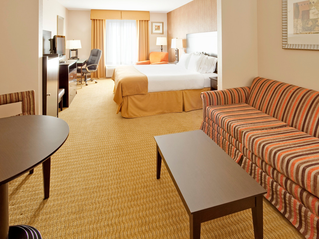 Holiday Inn Express & Suites Lebanon By IHG主图