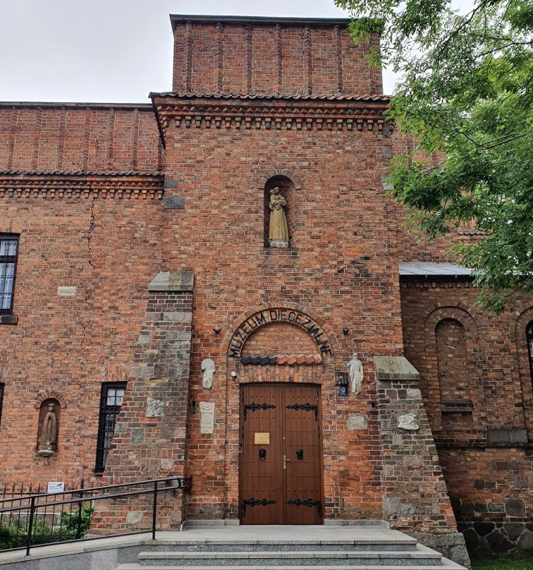 Cathedral Basilica of the Assumption of the Blessed Virgin Mary in Płock景点图片