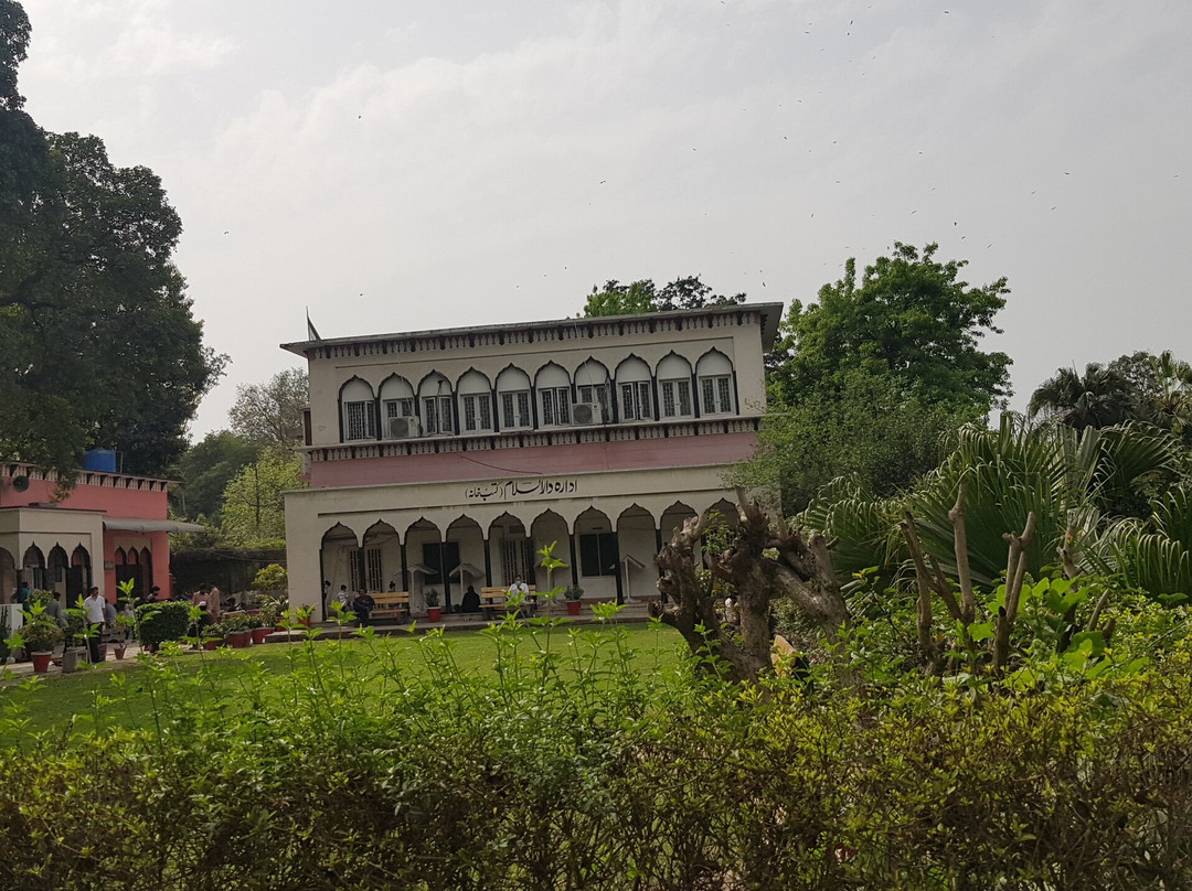 Bagh-e-Jinnah景点图片