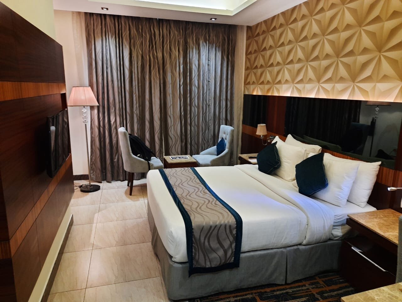 RG Royal Hotel-官方