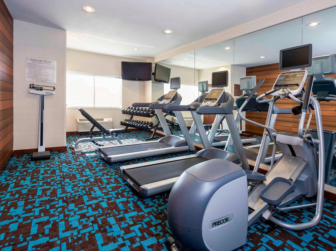 Fairfield by Marriott Inn & Suites Holland主图