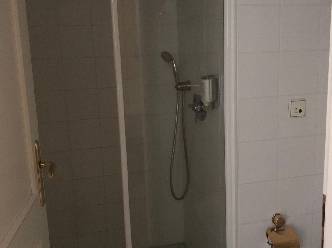 温桑瑟灵登酒店&健身俱乐部主图