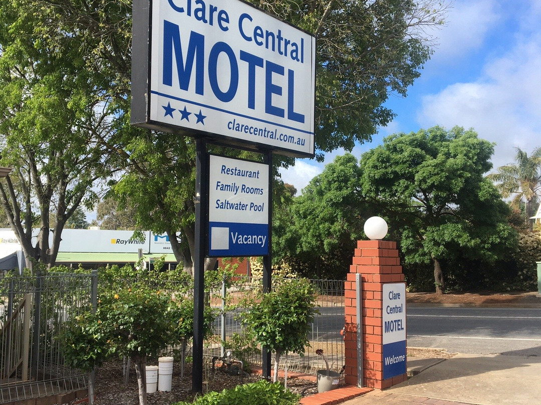 Clare Central Motel主图