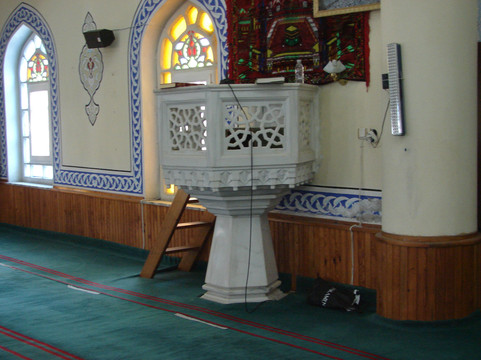 Umurbey Hüdavendigar Camii-Lepseki必去景点
