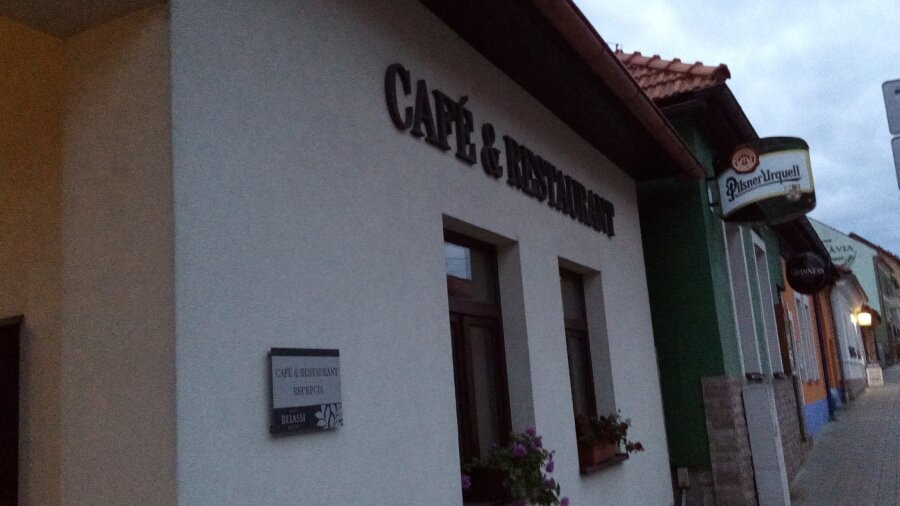 BELASSI Hotel & Restaurant主图
