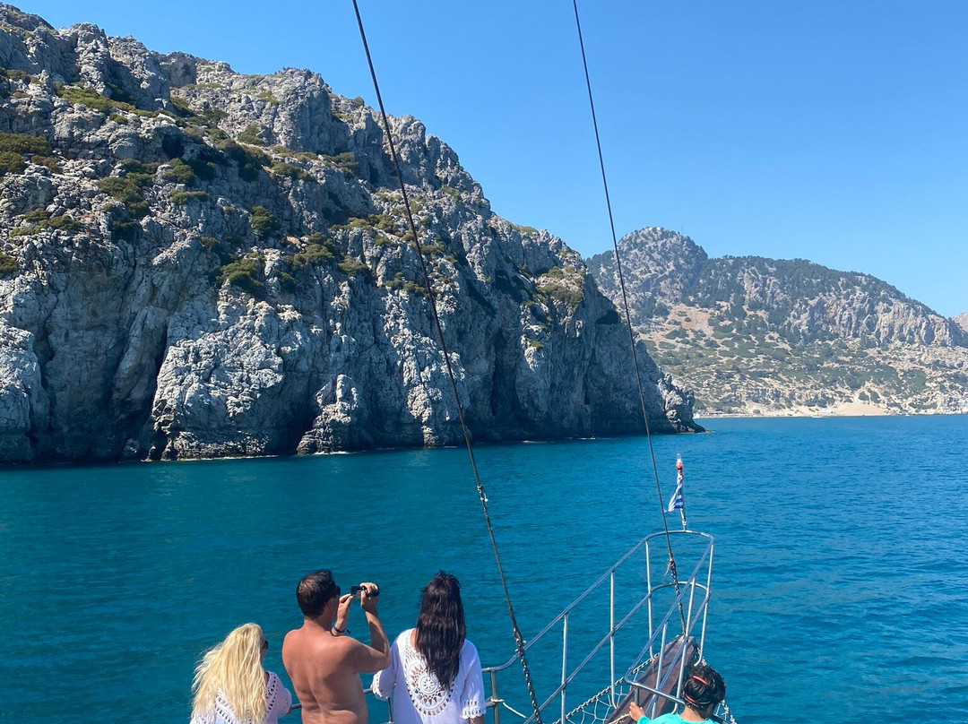 Magellanos Cruises-科林比亚必去景点