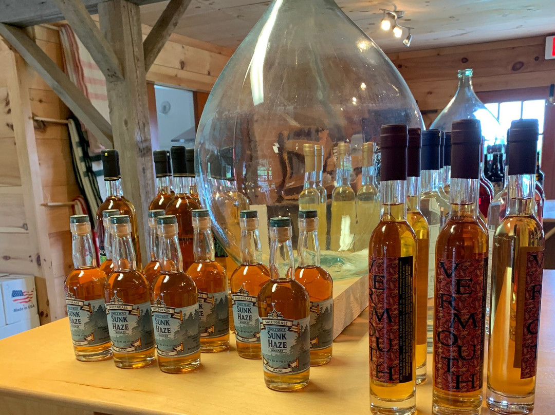 Sweetgrass Farm Winery and Distillery景点图片