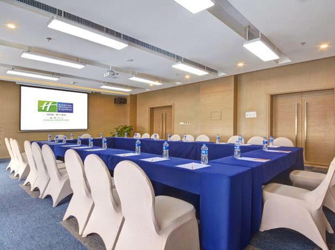 盘锦中心智选假日酒店主图