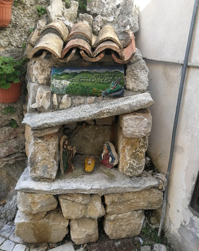 Borgo di Scontrone景点图片