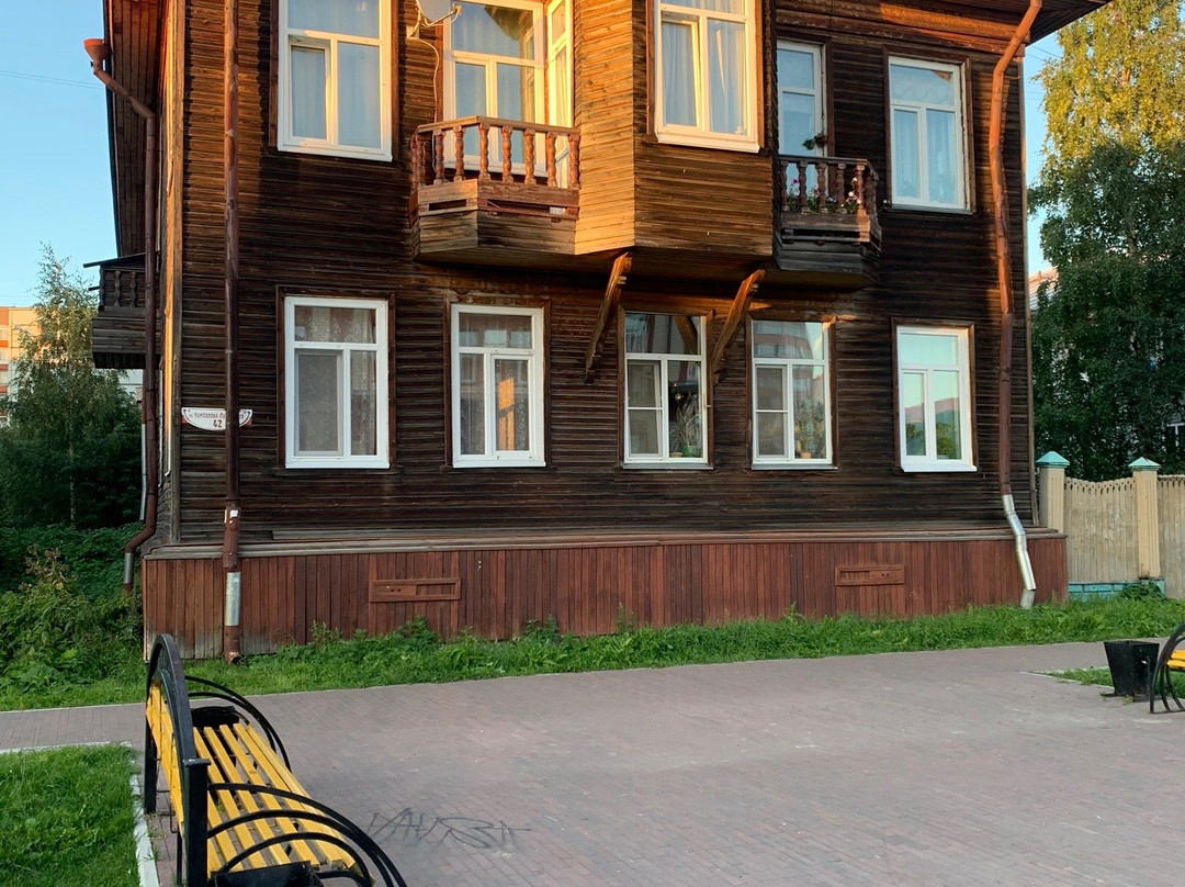 Pedestrian Chumbarova-Luchinskogo Avenue景点图片