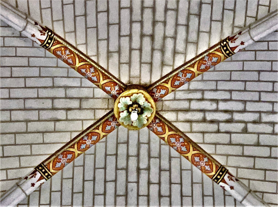 Notre-Dame Church景点图片